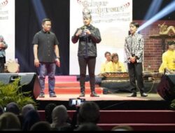 Bupati Tuban Kampanyekan Gempur Rokok Ilegal