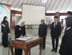 Wujudkan Birokrasi Efektif dan Kaya Fungsi Bupati Anna Mu’awanah Lantik Pejabat