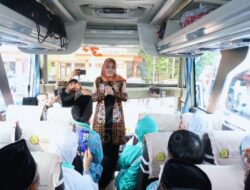 1.137 CJH Asal Kabupaten Mojokerto Di Berangkatkan Bupati Mojokerto