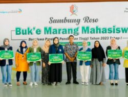 Giat Sambung Roso Bu’e Pemkab Bojonegoro Berikan Beasiswa Prestasi Pendidikan