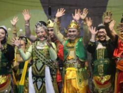 Pemakab Bojonegoro Melalui Dinas Kebudayaan dan Pariwisata Gelar Pentas Ketoprak Plesiran