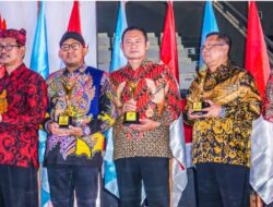 Bupati Lamongan Terima Penghargaan Pembina Koperasi Andalan