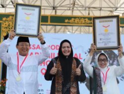 Pemkab Jombang Pecahkan Rekor Muri Rodat Ishari Dan Pembacaan Shalawat Tibbil Qulub Massal
