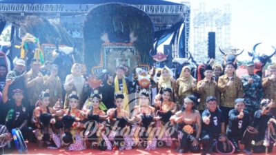 Bupati Ikfina Resmi Buka Majapahit Festival Tahun 2023