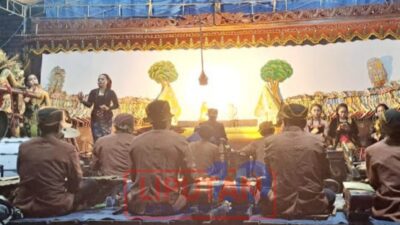Desa Wedani Cerme Lestarikan Budaya Sedekah Bumi