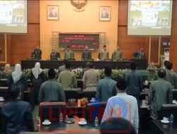 Rapat Paripurna DPRD Akhir Masa Jabatan Bupati Dan Wakil Bupati Jombang