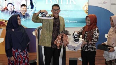 “The Weekly Brief with Sandi Uno” Wali Kota Mojokerto Kenalkan Batik Motif Baru 