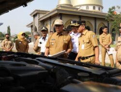 Pj Bupati Jombang Turun Langsung Cek Kondisi Kendaraan Dinas R4 Lingkup Pemkab Jombang