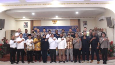 Bid Humas Polda Papua dan Tokoh Masyarakat Ikuti Dialog Publik Melalui Zoom Meeting