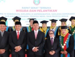 Pj Bupati Jombang Hadiri Wisuda Stikes Pemkab Dan Berikan pesan Pada 234 Wisudawan Wisudawati