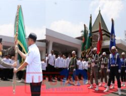 Kirab Bendera Pataka Jer Basuki Mawa Beya dalam rangka Hari Jadi ke-78 Provinsi Jawa Timur Tiba Di Jombang