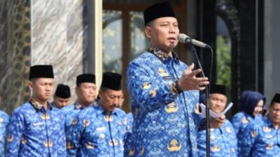 Pj Bupati Jombang Pimpin Langsung Apel Kerja