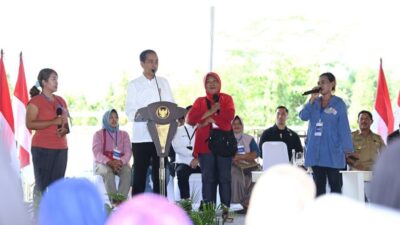 Semangat Ibu-ibu Nasabah Mekaar Angkat Ekonomi Keluarga