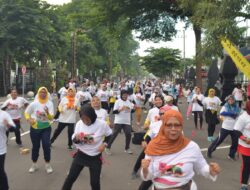 Projo Jombang Gelar Senam Gemoy Bersama Ratusan Warga