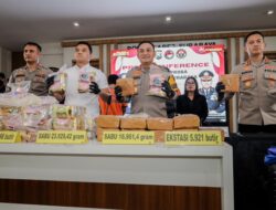 Polrestabes Surabaya Ungkap Kasus 40 Kilogram Sabu dan 26 Ribu Pil Ekstasi