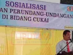 Satpol PP Jombang Gelar Sosialisasi Ketentuan Perundang-Undangan Bidang Cukai Di Pendopo Kecamatan BandarKedungmulyo