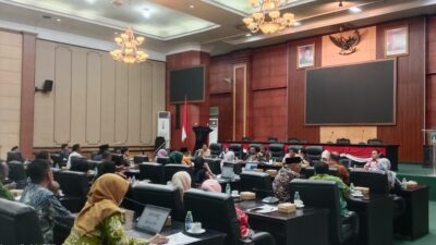 Ngadu ke DPRD Jombang, PKL Makam GusDur Sebut Sewa Lapak Terlalu Mahal