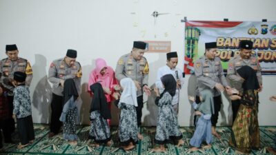Polres Jombang Gelar Baksos Dan Buka Puasa Bersama Dengan Anak Yatim Dan Santri Ponpes Al Munawwir