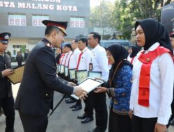 Harlah Pancasila Kapolresta Malang Kota Beri Penghargaan Anggota Berprestasi dan Warga Masyarakat yang Bantu Ungkap TPPO