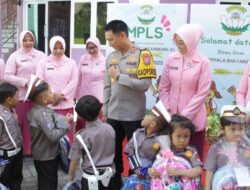Program MPLS Kapolres Kediri Kota dan Ketua Bhayangkari Kunjungi TK Kemala Bhayangkari 41