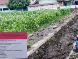 Proyek Rehabilitasi Jalan di Desa Sumberkarang Mulai Di Laksanakan