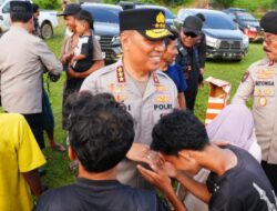 Wakapolri Tinjau Lokasi Banjir Aceh Tamiang, Pastikan Bantuan Logistik Hingga Peralatan Khusus Segera Dikirim