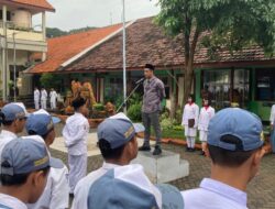 Ketua PWMR Kembali ke Almamater, Bangkitkan Semangat Sukses Pelajar SMKN 1 Sooko di HPN 2026