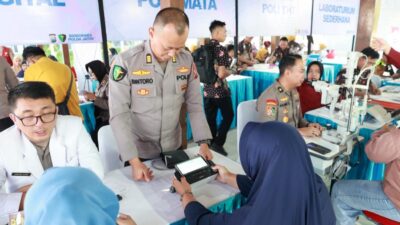 Polri Untuk Masyarakat : Polda Jatim Gelar Baksos dan Bakkes untuk Ribuan Warga di Nganjuk