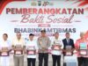 Sambut Hari Bhayangkara ke-80 Kapolda Jatim Bagikan 2.055 Kitab Suci
