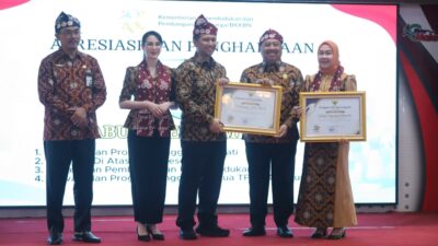 Bupati Warsubi dan Ketua TP PKK Jombang Raih Penghargaan Nasional di Harganas 2026 Berkat Inovasi Cegah Stunting