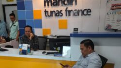 Sengketa Daihatsu S 1037 BV Berujung Mediasi, Pihak Pondok Wong Bodho Datangi Kantor MTF Mojokerto
